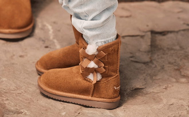 Koolaburra By UGG Victoria Short Boot For Kids
