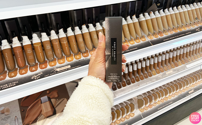 A Person Holding Fenty Beauty by Rihanna Pro Filtr Soft Matte Longwear Liquid Foundation