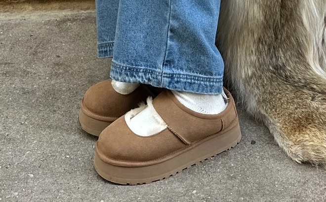 A Person Wearing UGG Womens Bea Mary Jane Slippers