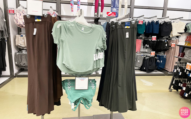 Old Navy Womens Clothing Overview
