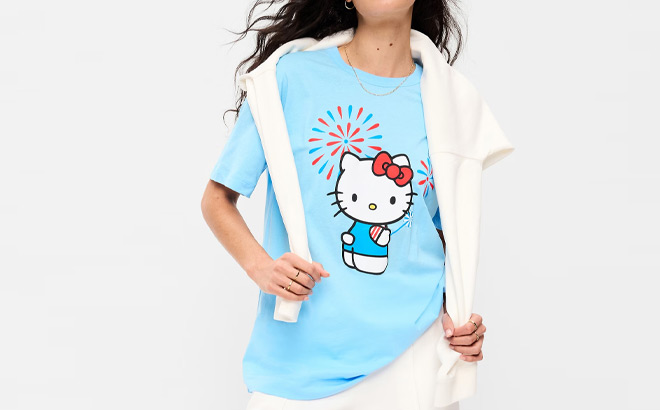 Old Navy Womens Hello Kitty Oversized Graphic Tunic T Shirt