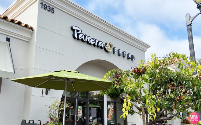 Panera Bread Storefront