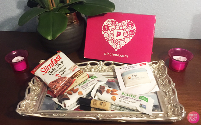 PinchMe Box and Serving Tray with Products in it PinchMe Box and Serving Tray with Products in it