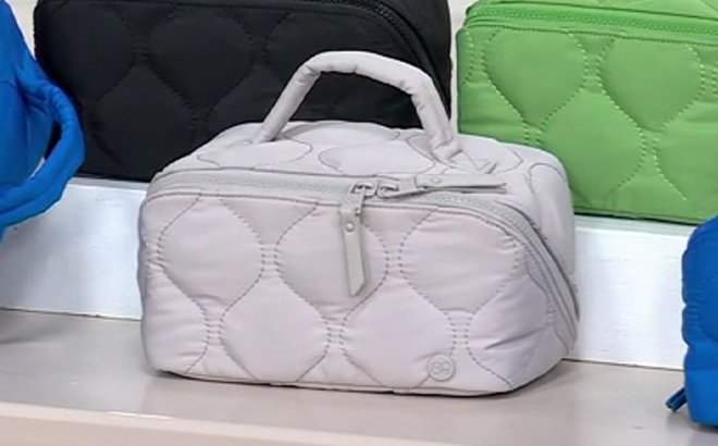 Samantha Brown Fold Out Cosmetic Case in Silver
