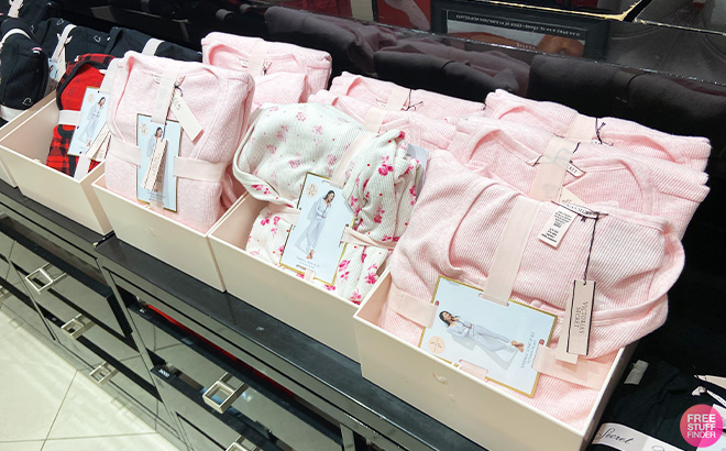 Victorias Secret Sleepwear Overview