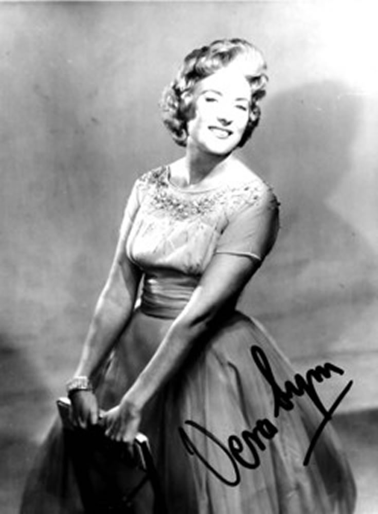 Vera Lynn Autograph