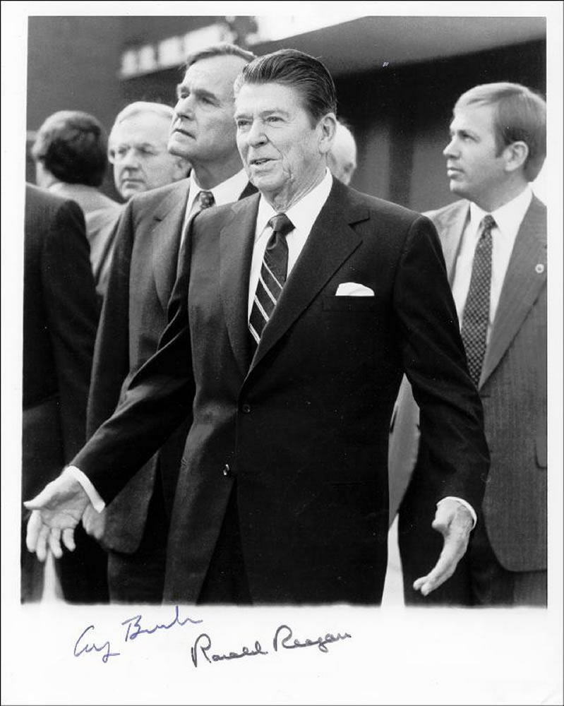 President Ronald Reagan Autograph